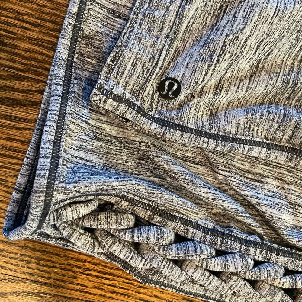 Lululemon VINYASA Infinity Snap Scarf Heather Gray With Braided Detail EUC